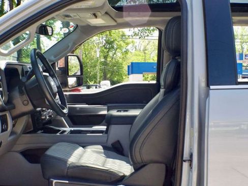 Used 2024 Ford F350 Limited w/ FX4 Off-Road Package AWD/4WD image 24