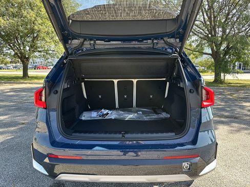 New 2026 BMW X1 xDrive28i w/ Technology Package image 25