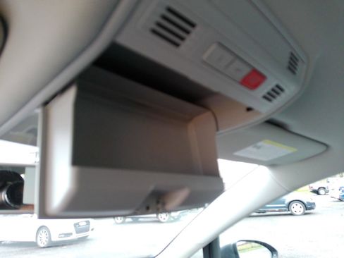 Used 2015 Volkswagen Golf TDI S image 21