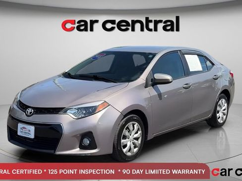 Used 2015 Toyota Corolla LE FWD image 1