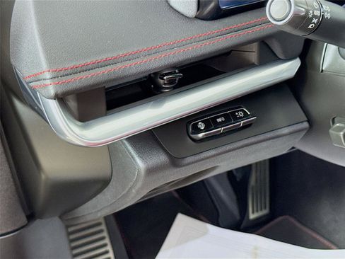 Used 2022 Chevrolet Corvette Stingray Preferred Conv w/ Battery Protection Package image 10