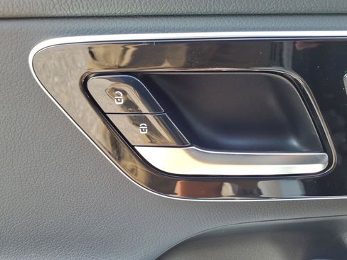 New 2026 Mercedes-Benz GLC 300 4MATIC image 15