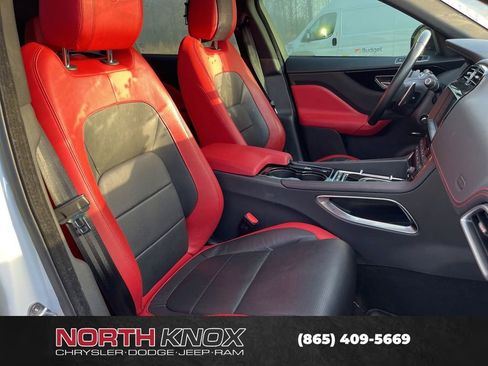 Used 2017 Jaguar F-PACE S image 12