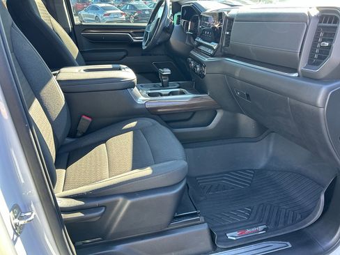 Used 2022 Chevrolet Silverado 1500 LT w/ All Star Edition Plus image 20