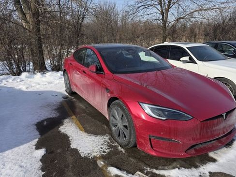 Used 2023 Tesla Model S image 10