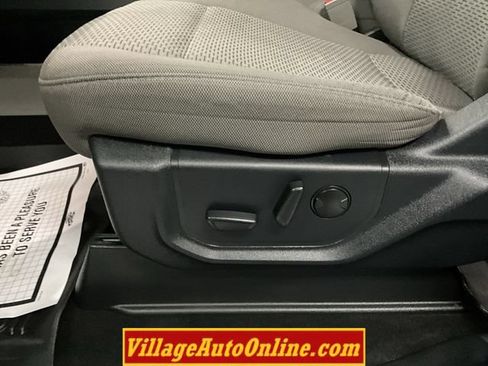 Used 2020 Ford F150 XLT w/ Equipment Group 302A Luxury AWD/4WD image 13