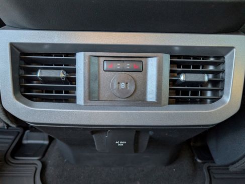 New 2025 Ford F250 Lariat w/ Lariat Ultimate Package image 16