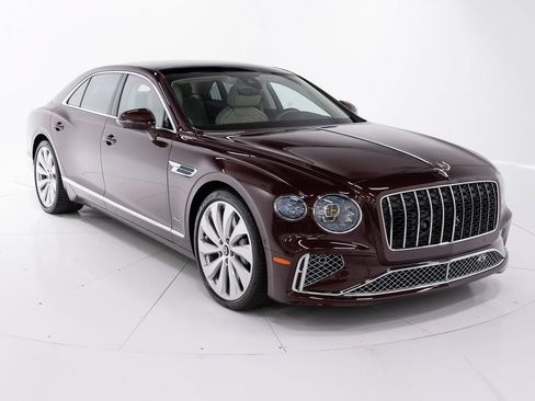 Used 2026 Bentley Flying Spur Plug-In Hybrid AWD/4WD image 7