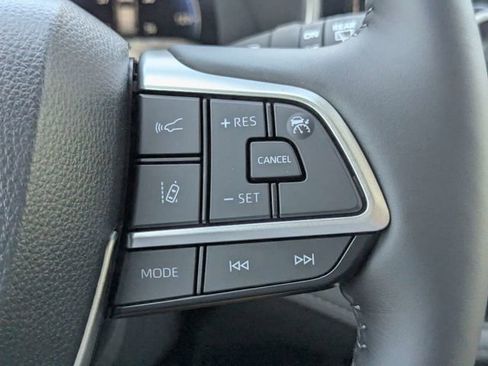 New 2026 Toyota Highlander Limited AWD/4WD image 28