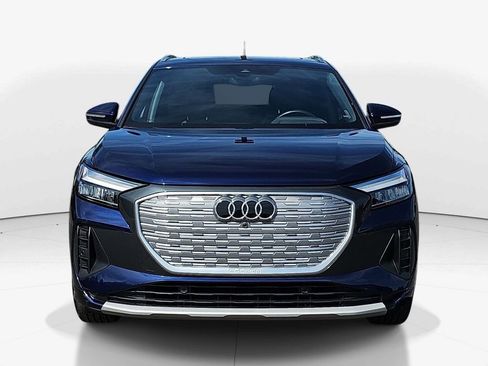 Used 2023 Audi Q4 e-tron Premium Plus w/ Premium Plus image 11