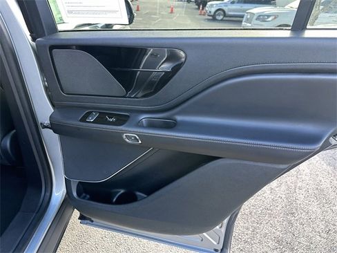 Certified 2023 Lincoln Aviator AWD w/ Premium Package image 31