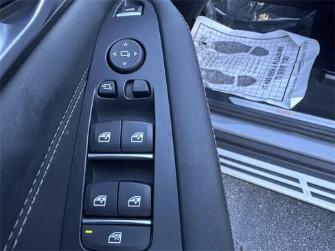 Used 2025 BMW X5 xDrive50e image 25