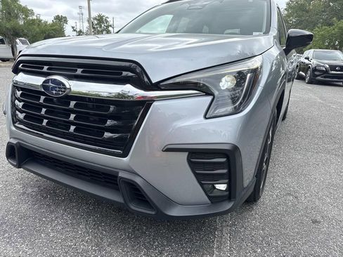 Used 2024 Subaru Ascent Limited w/ Technology Package AWD/4WD image 10