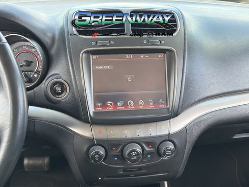 Used 2015 Dodge Journey Crossroad w/ Flexible Seating Group FWD image 16
