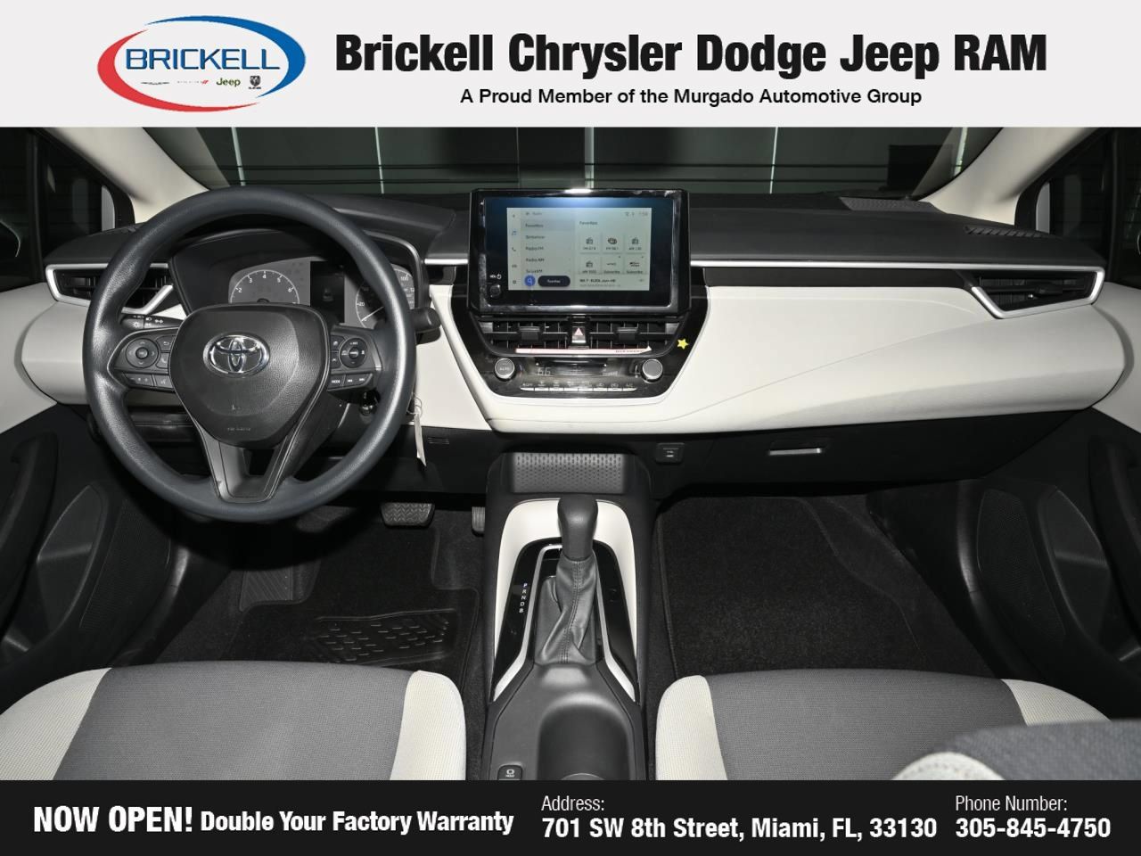 Used 2025 Toyota Corolla LE FWD image 15