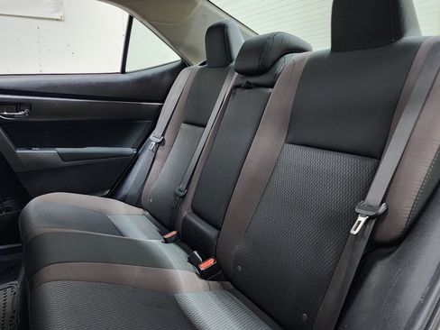 Used 2017 Toyota Corolla LE FWD image 17