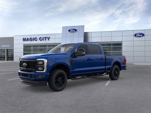 New 2026 Ford F250 Lariat w/ Black Appearance Package image 1