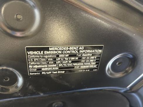 Used 2022 Mercedes-Benz GLC 300 4MATIC image 29