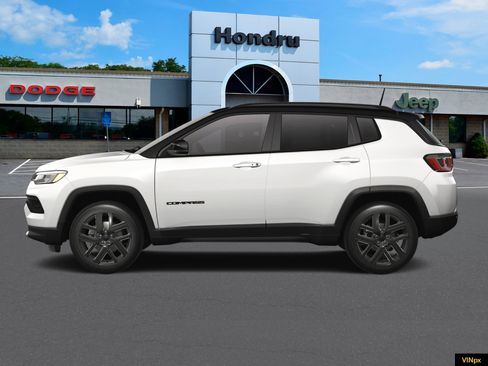 New 2025 Jeep Compass Limited w/ Sun & Sound Group image 3