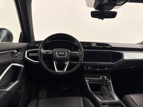 Used 2019 Audi Q3 2.0T Premium AWD/4WD image 27