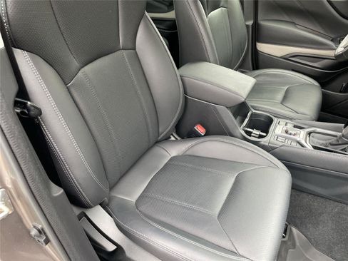 Used 2023 Subaru Forester Limited AWD/4WD image 17