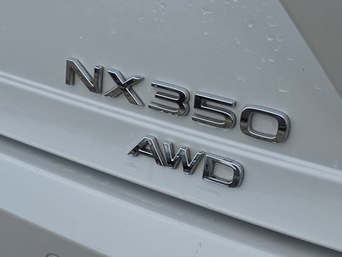 Used 2022 Lexus NX 350 AWD w/ Luxury Package image 11