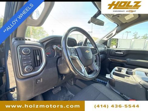 Used 2022 Chevrolet Silverado 2500 LT w/ Convenience Package AWD/4WD image 11