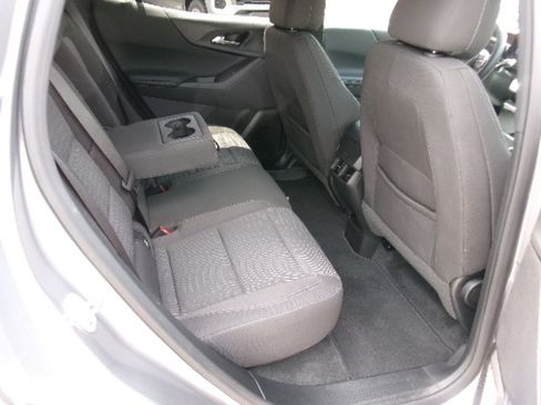 Used 2026 Chevrolet Equinox LT FWD image 13