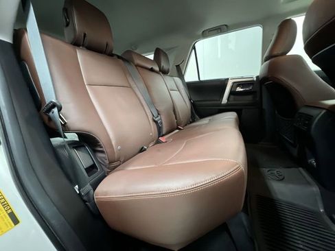 Used 2020 Toyota 4Runner Limited image 27
