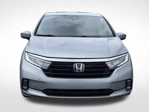 Used 2021 Honda Odyssey Touring image 2
