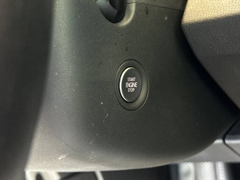 Used 2023 Volkswagen ID.4 Pro RWD image 23
