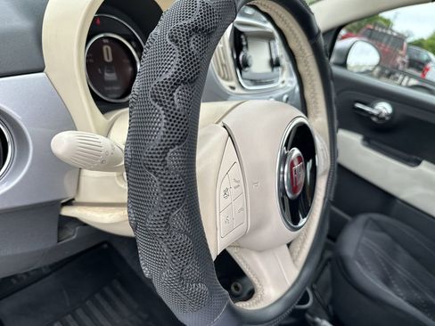 Used 2017 FIAT 500 Pop image 17