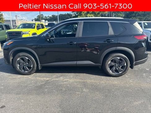 Certified 2024 Nissan Rogue SV w/ SV Premium Package FWD image 6