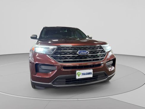 Used 2020 Ford Explorer XLT w/ Comfort Package AWD/4WD image 41