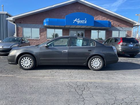 Used 2005 Nissan Altima 2.5 S image 3