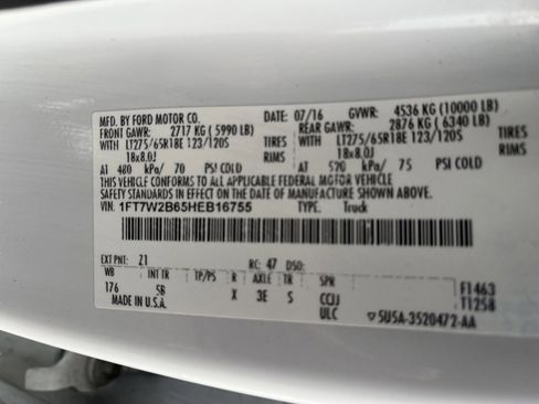 Used 2017 Ford F250 Lariat w/ Lariat Value Package image 21