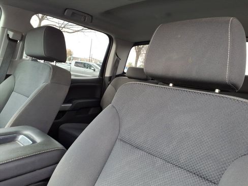 Used 2018 Chevrolet Silverado 1500 LT w/ Texas Edition image 11