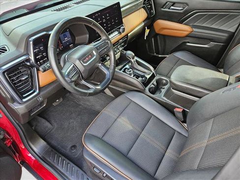 Certified 2024 GMC Canyon AT4 image 9