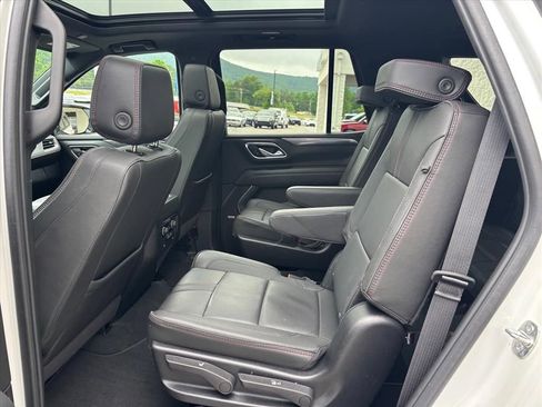 Used 2024 Chevrolet Tahoe RST w/ Luxury Package AWD/4WD image 11