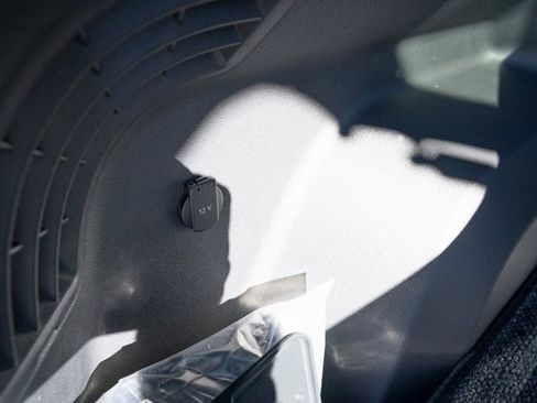 New 2026 Volkswagen Atlas Cross Sport SEL Premium R-Line image 35