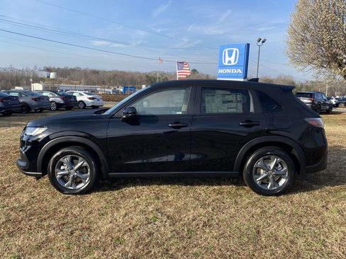 New 2026 Honda HR-V LX image 2
