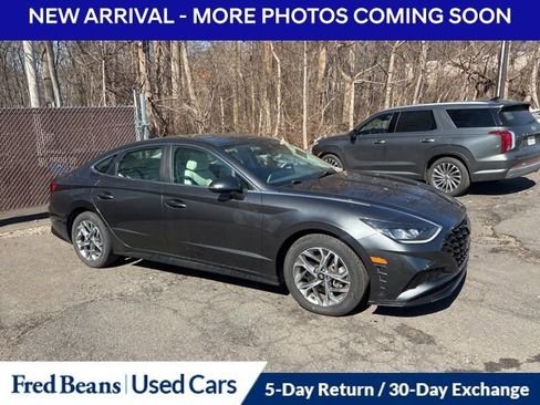 Certified 2023 Hyundai Sonata SEL w/ Preferred Accessory Package image 4