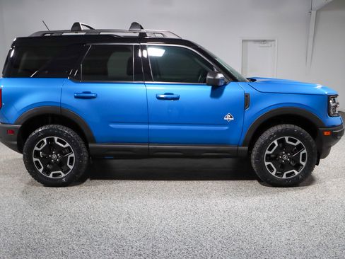 Used 2022 Ford Bronco Sport Outer Banks w/ Tech Package image 7