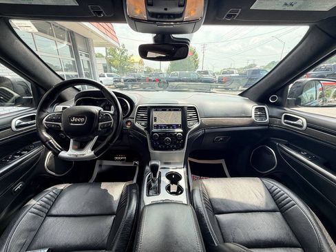 Used 2018 Jeep Grand Cherokee Trackhawk AWD/4WD image 30