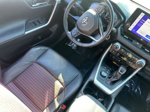 Used 2023 Toyota RAV4 XSE AWD/4WD image 19