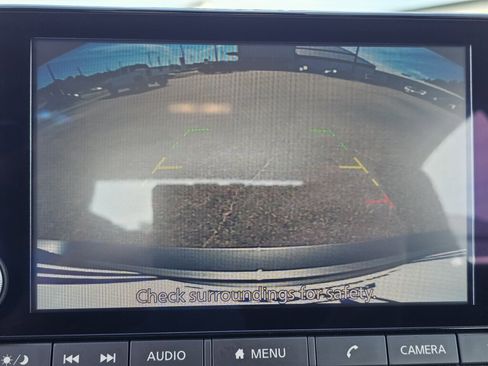 Used 2024 Nissan Altima 2.5 SV FWD image 29