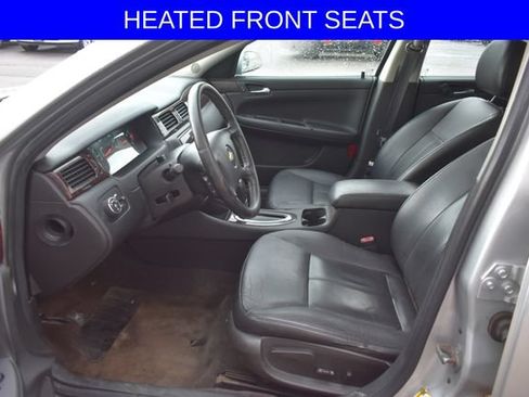 Used 2014 Chevrolet Impala LTZ FWD image 4