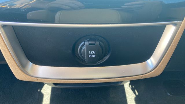 Certified 2024 Kia Carnival EX FWD image 30