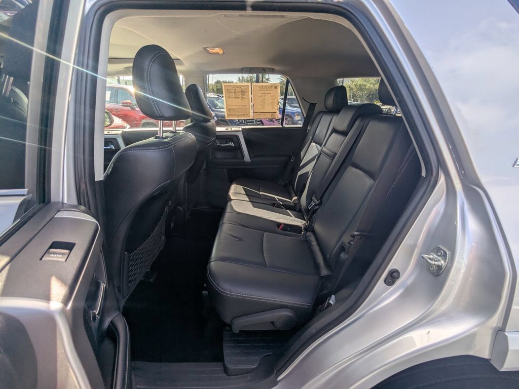 Used 2023 Toyota 4Runner Limited AWD/4WD image 27