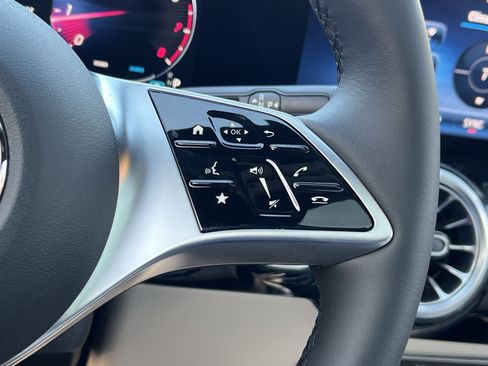 New 2026 Mercedes-Benz GLA 250 4MATIC image 30
